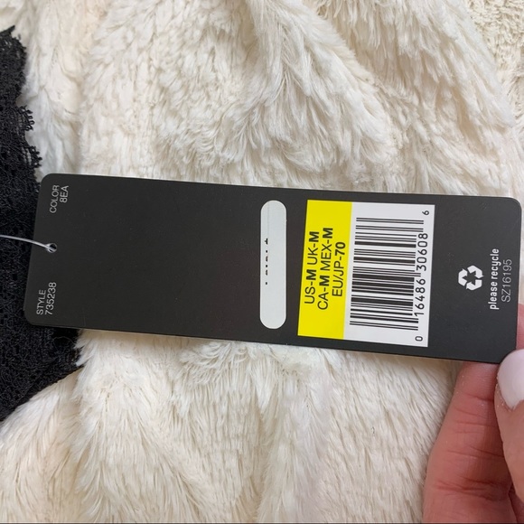 DKNY Black Lace Strapless Multi-Way Bandeau Bra - Picture 8 of 9